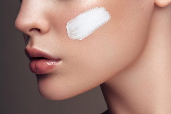 How Do You Get Rid Of Daunting Pimples On Lips?